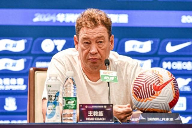 斯卢茨基谈恩拉沃，医疗检查与否，还是等待官宣揭晓