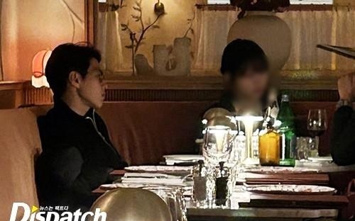 你小子李刚仁，首次携女友亮相，女友身份惊人，韩国财阀继承人曝光